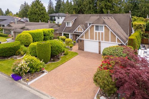 5072 2a Ave, Delta, BC, V4M3N5 | Card Image