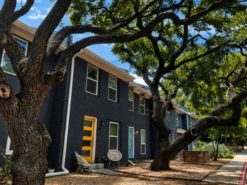 105-6211 Manor Rd, Austin, TX, 78723-3742 | Card Image