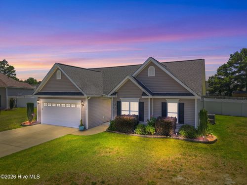 2354 Blackstone Dr, Winterville, NC, 28590-8620 | Card Image