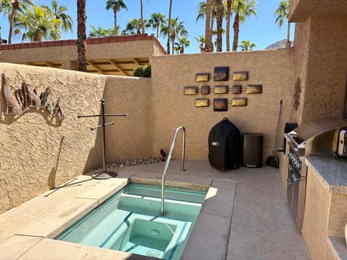 73461 Foxtail Ln, Palm Desert, CA, 92260-6808 | Card Image