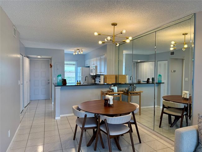 APT-408 - 2222 N Cypress Bend Dr, Condo with 2 bedrooms, 2 bathrooms and null parking in Pompano Beach FL | Image 5