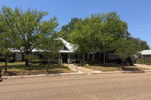 908 15th St, Paducah, TX, 79248 | Card Image