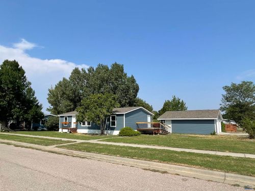 3616 Champion Dr, Rapid City, SD, 57701-9493 | Card Image