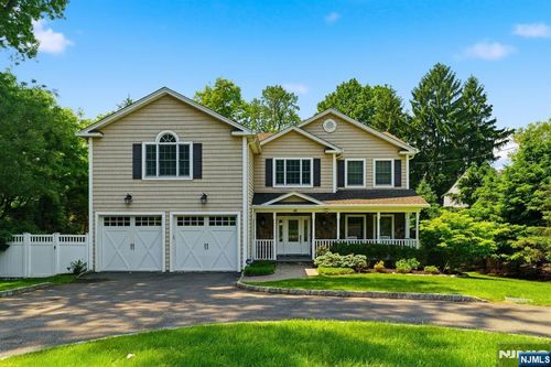 42 Spring Valley Rd, Montvale, NJ, 07645-1705 | Card Image