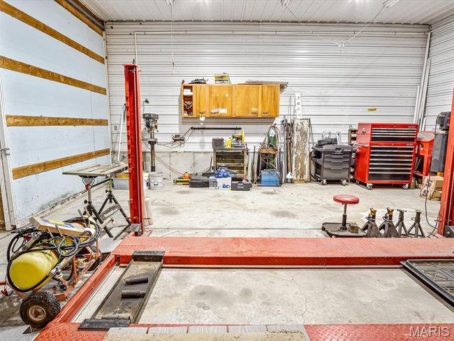 3004 Hh Rd, House other with 2 bedrooms, 4 bathrooms and 2 parking in Waterloo IL | Image 55