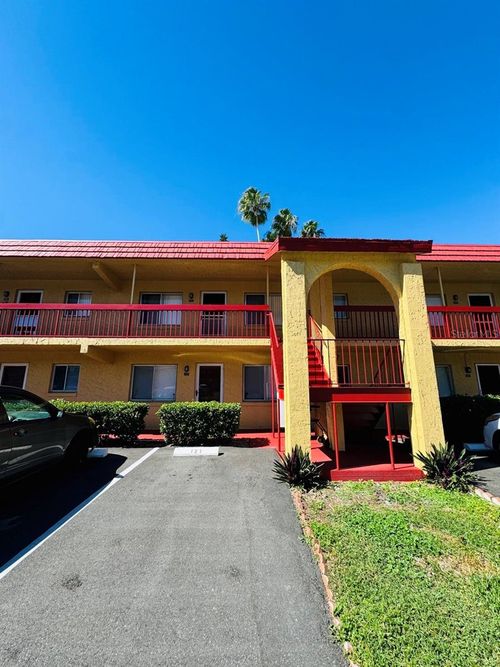 223-400 El Camino Dr, WINTER HAVEN, FL, 33884-1605 | Card Image