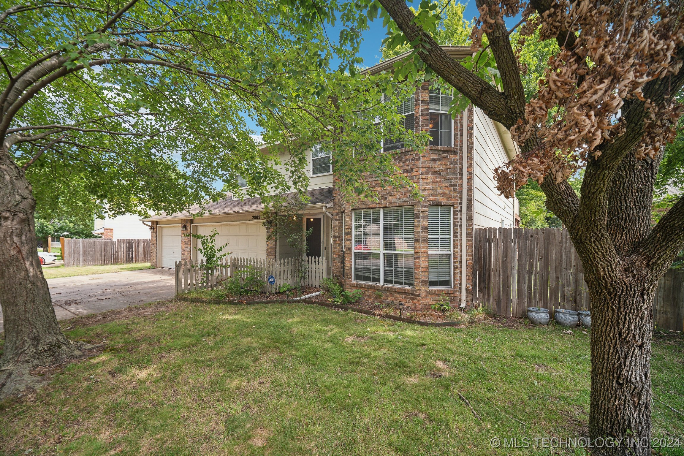 Dogwood Ave, Broken Arrow, OK 74012