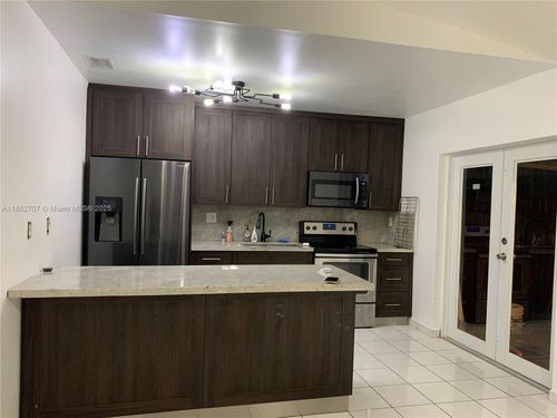 unit-101-3298 W 70th St, Hialeah, FL, 33018-7171 | Card Image