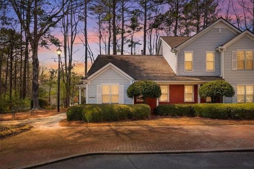 2011 Henderson Cir, Alpharetta, GA, 30004-3821 | Card Image