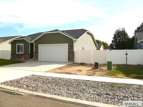 5054 Jake Avenue, Chubbuck, ID, 83202 | Card Image