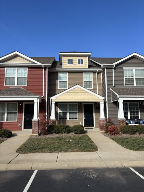 188 Alexander Blvd, Clarksville, TN, 37040-5144 | Card Image