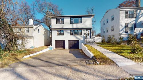 121 3rd St, South Orange, NJ, 07079-1858 | Card Image