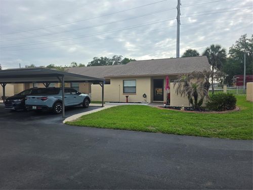 na-38225 Boxwood Dr, ZEPHYRHILLS, FL, 33542-6613 | Card Image