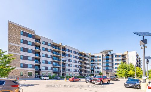 222-33 Whitmer St, Milton, ON, L9T8P9 | Card Image