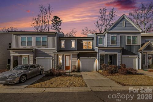 5128 Somerset Hill Ln, Charlotte, NC, 28269-4935 | Card Image