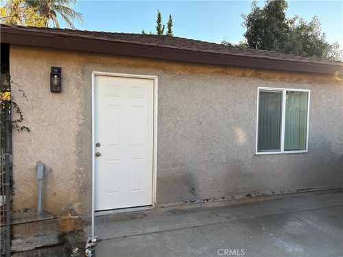 187 Carmelita Ln, San Bernardino, CA, 92407-3709 | Card Image
