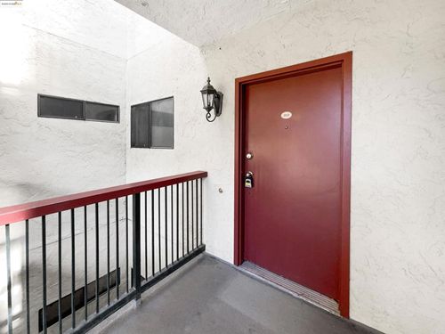 apt-212-2200 Agnew Rd, Santa Clara, CA, 95054-1506 | Card Image