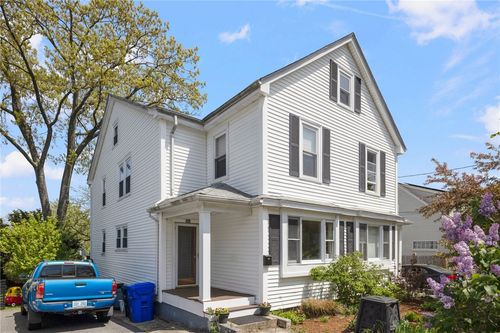 80 Wilcox Ave, Pawtucket, RI, 02860-5739 | Card Image