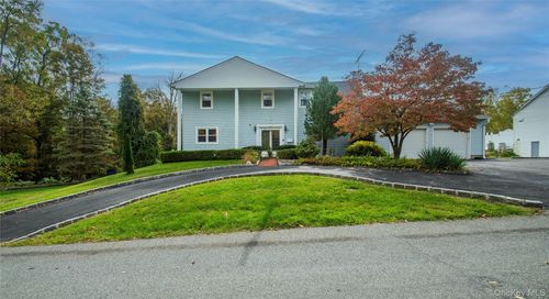 22 The Dr, Westtown, NY, 10998-3012 | Card Image