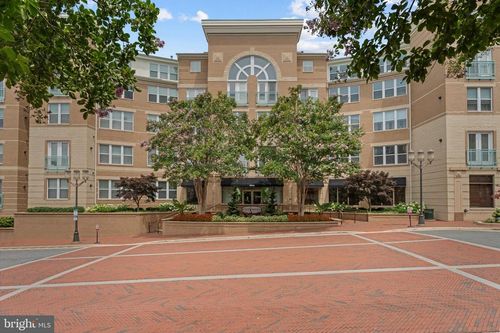 446-12000 Market St, RESTON, VA, 20190-6204 | Card Image