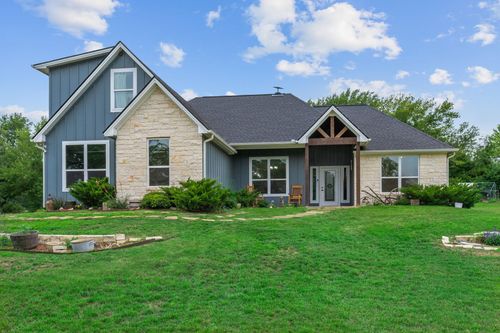 10856 Whispering Oaks Dr, Hearne, TX, 77859-9791 | Card Image