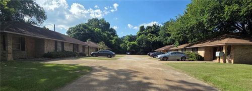 2804 Monroe St, Alexandria, LA, 71301-5528 | Card Image