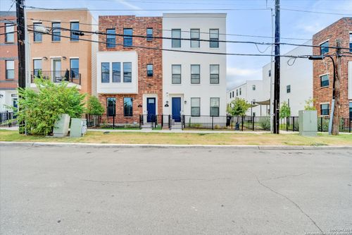 408 Center St, San Antonio, TX, 78202-1248 | Card Image