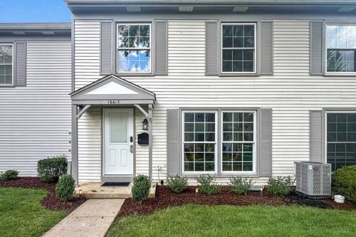 apt-e-1661 Farragut Ct, Wheaton, IL, 60189-8233 | Card Image