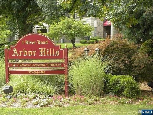 1 River Rd, Nutley, NJ, 07110-3411 | Card Image