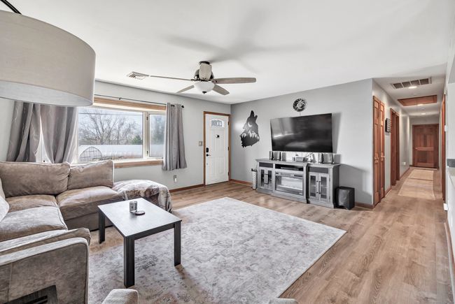 6 Benz St, House other with 3 bedrooms, 2 bathrooms and 5 parking in Ansonia CT | Image 10