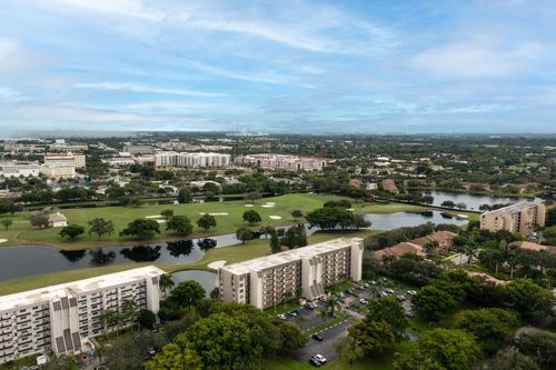 apt-110-3150 W Rolling Hills Cir, Davie, FL, 33328-1961 | Card Image