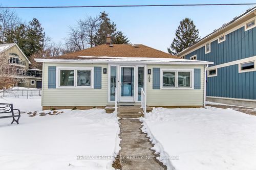 209 Adelaide St, Port Stanley, ON, N5L1A1 | Card Image