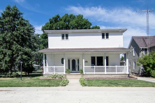 4568 Main St, Kankakee, IL, 60901-7117 | Card Image