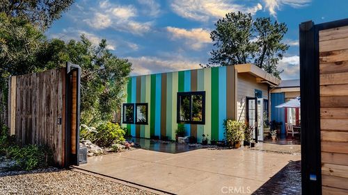 154 Hughes Dr, Camarillo, CA, 93010-7718 | Card Image