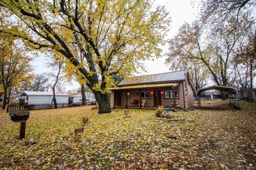 100 Opal Rd, Abilene, KS, 67410-6665 | Card Image