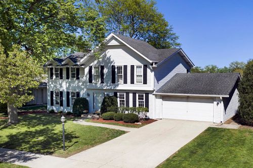 363 Anjou Dr, Northbrook, IL, 60062-2208 | Card Image