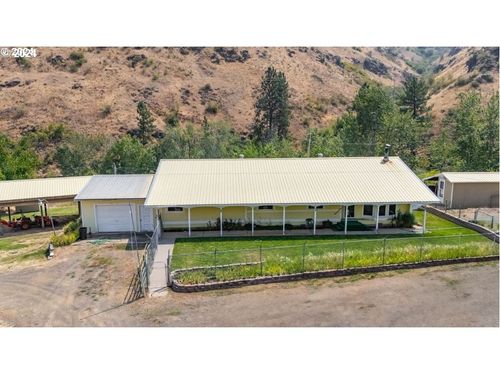 54312 Highway 86, Halfway, OR, 97834-5912 | Card Image