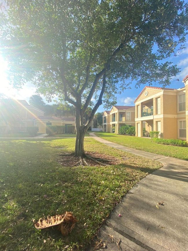APT-423 - 949 Riverside Dr, Condo with 1 bedrooms, 1 bathrooms and null parking in Coral Springs FL | Image 20