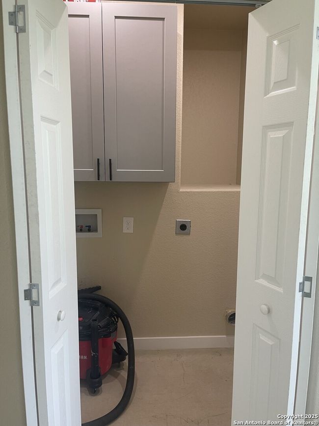 2 - 25617 Campbellton Rd, House other with 3 bedrooms, 2 bathrooms and null parking in San Antonio TX | Image 24