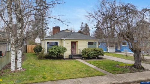1835 24th St Ne, Salem, OR, 97301 | Card Image