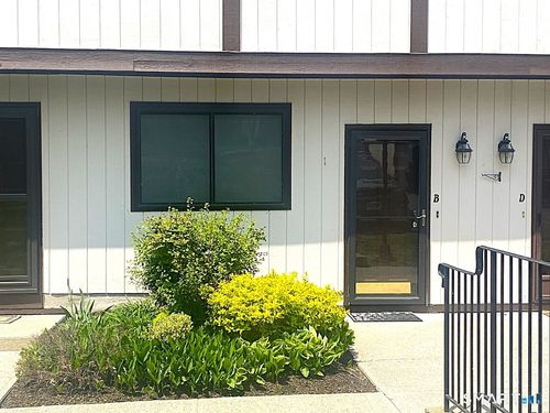 unit-4b-27 Crows Nest Ln, Danbury, CT, 06810-2005 | Card Image