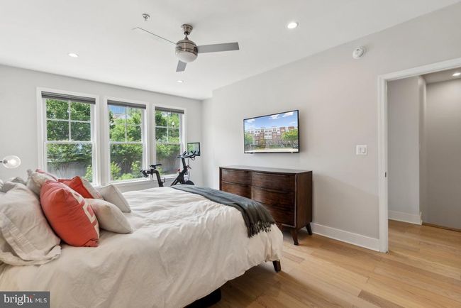 B117 - 1418 N Rhodes St, Townhouse with 2 bedrooms, 3 bathrooms and null parking in ARLINGTON VA | Image 15