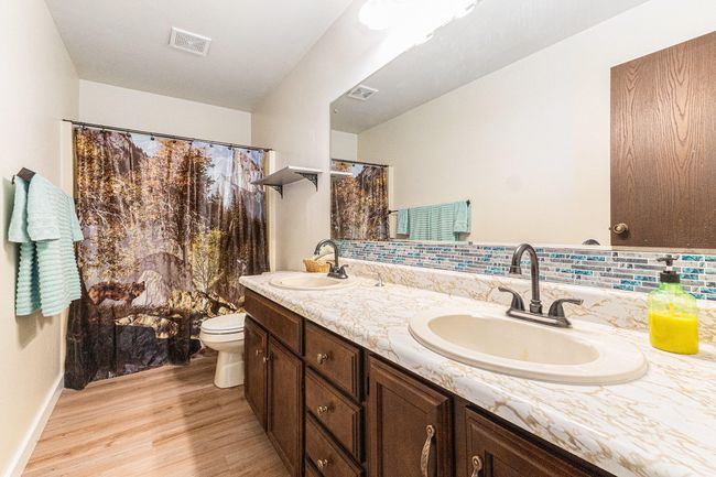 Main Bath | Image 14