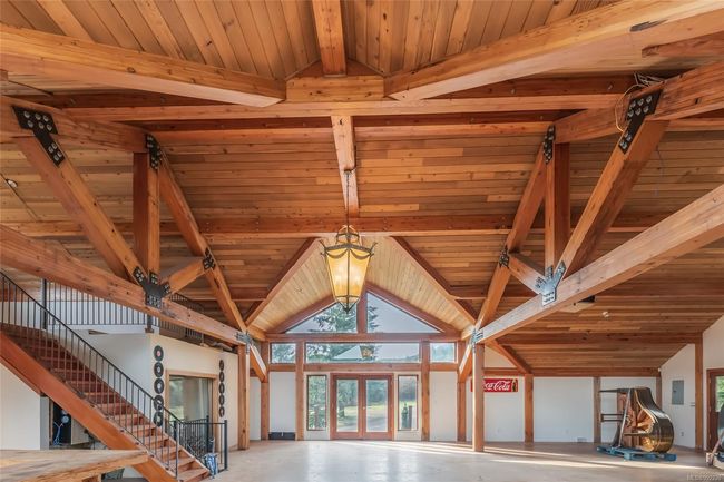 2300 East Wellington Rd, House other with 4 bedrooms, 5 bathrooms and 30 parking in Nanaimo BC | Image 37