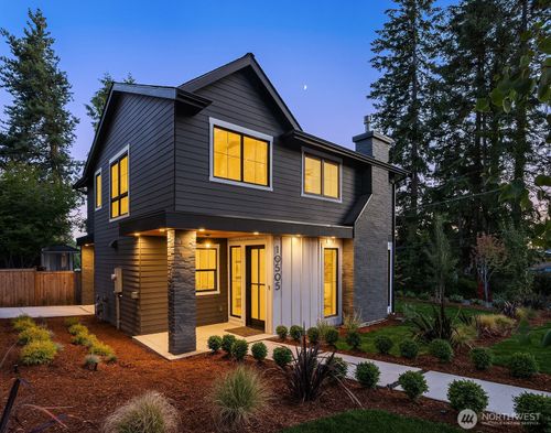 10505 Ne 112th St, Kirkland, WA, 98033-4445 | Card Image
