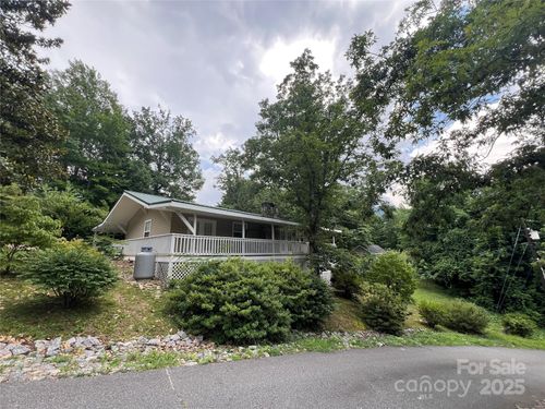 130 Sheerwood Dr, Lake Lure, NC, 28746-9871 | Card Image