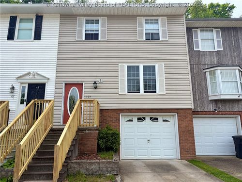 105 Geronimo Dr, Saint Albans, WV, 25177-3327 | Card Image