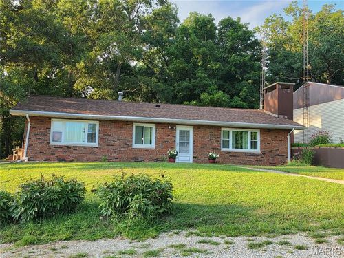 15037 Seven Sisters Avenue, Irving, IL, 62051 | Card Image