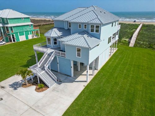 cr257-5142 Blue Water Hwy, Freeport, TX, 77541-8055 | Card Image