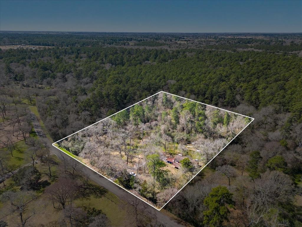 Spring Dr, Hockley, TX 77447